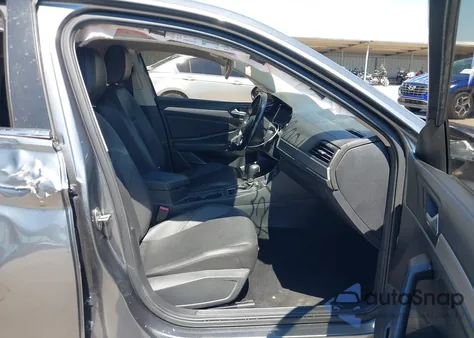 2019 Volkswagen Jetta 1.4T R-Line/1.4T S/1.4T Se z USA, uszkodzony, nr VIN 3VWC57BU0KM089296